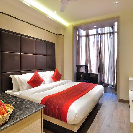 Hotel Royal Grand - Opposite Axis Bank East Patel Nagar Nueva Delhi Exterior foto