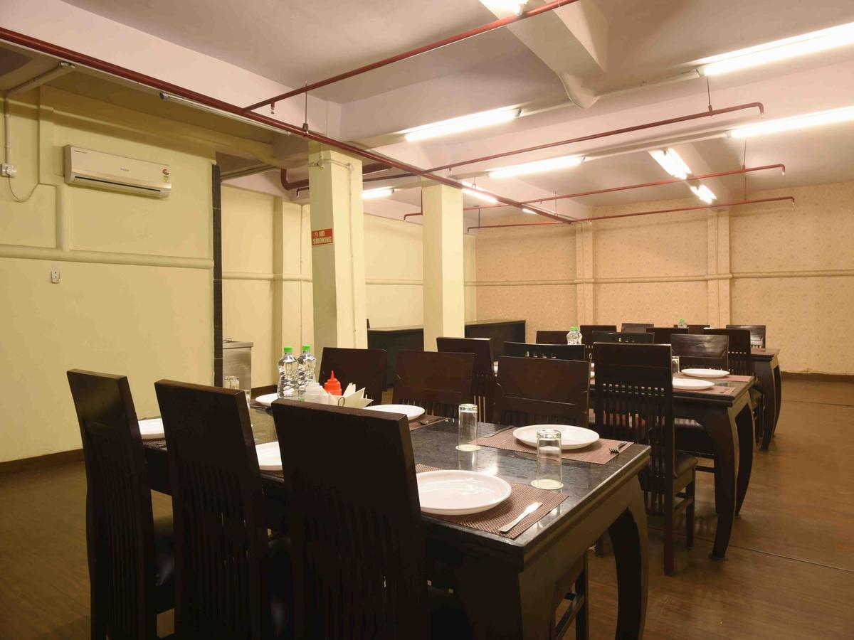 Hotel Royal Grand - Opposite Axis Bank East Patel Nagar Nueva Delhi Exterior foto