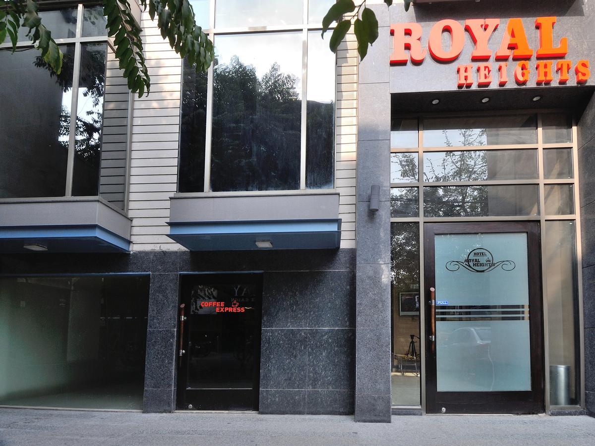 Hotel Royal Grand - Opposite Axis Bank East Patel Nagar Nueva Delhi Exterior foto