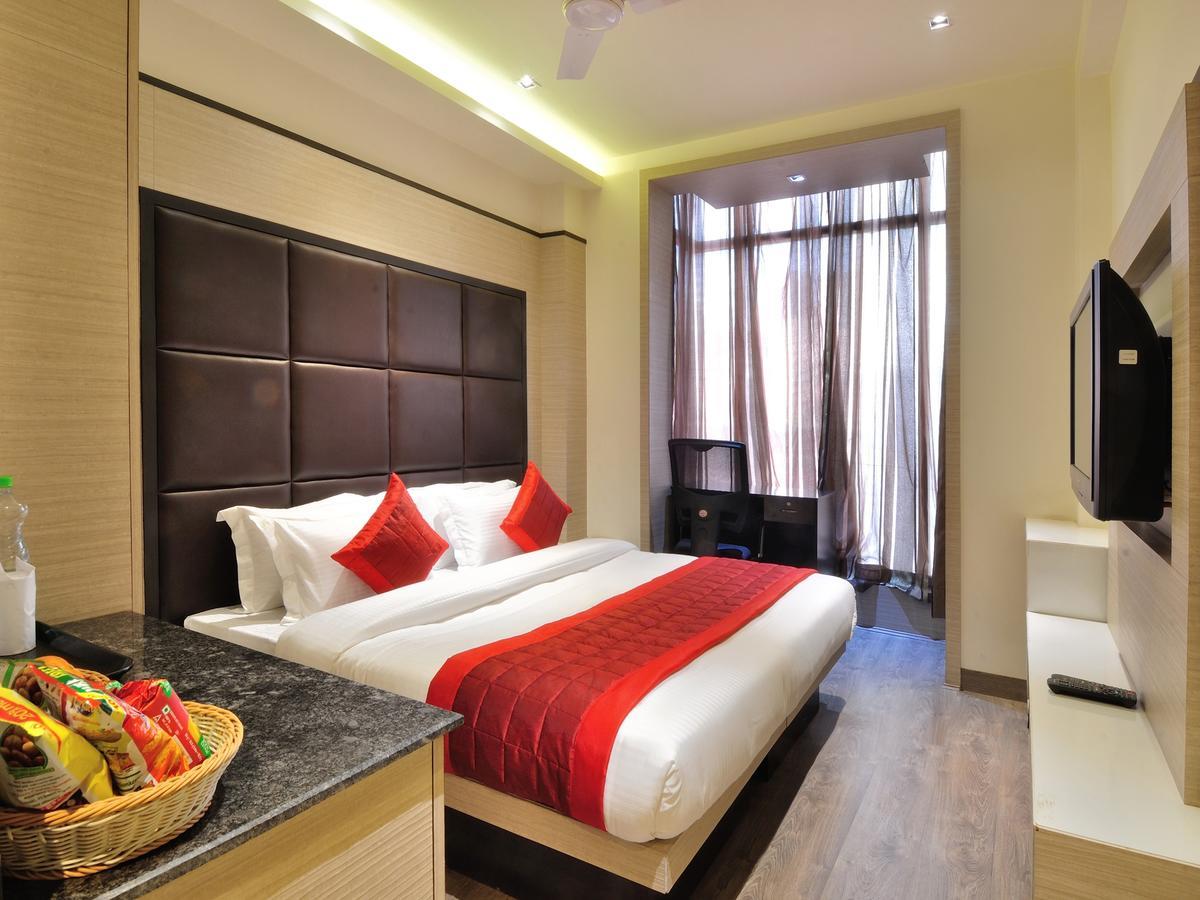 Hotel Royal Grand - Opposite Axis Bank East Patel Nagar Nueva Delhi Exterior foto