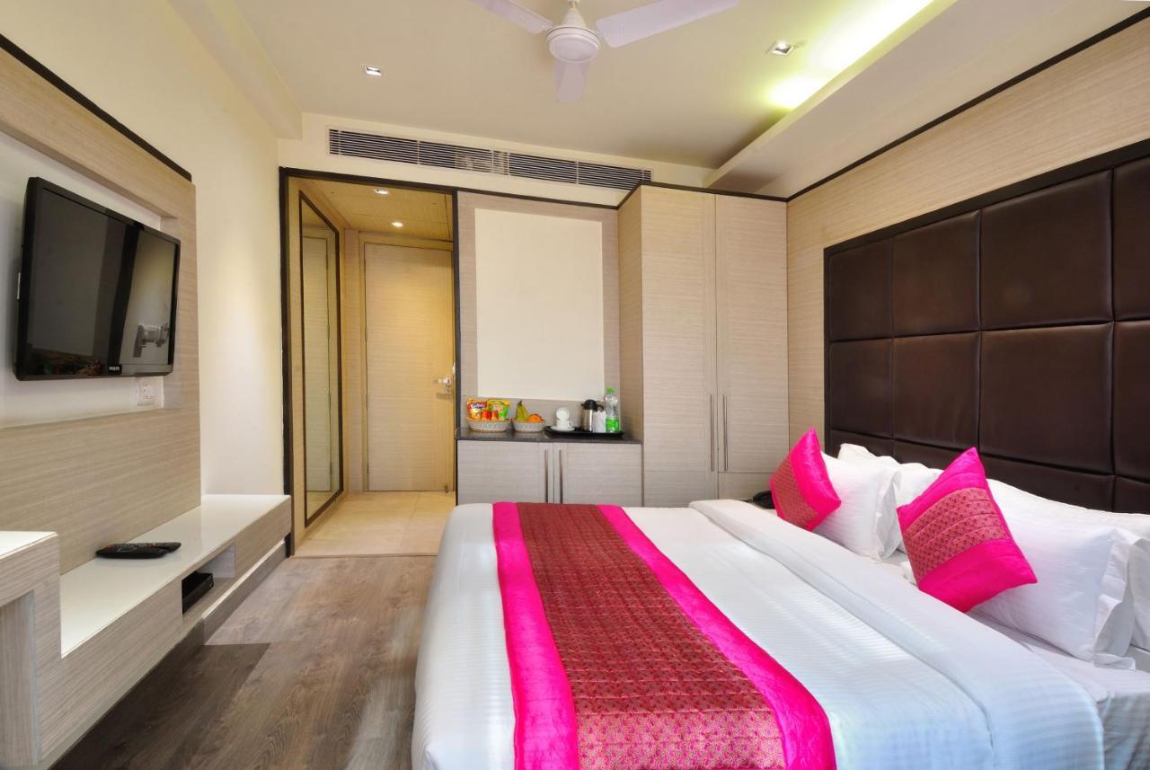Hotel Royal Grand - Opposite Axis Bank East Patel Nagar Nueva Delhi Exterior foto