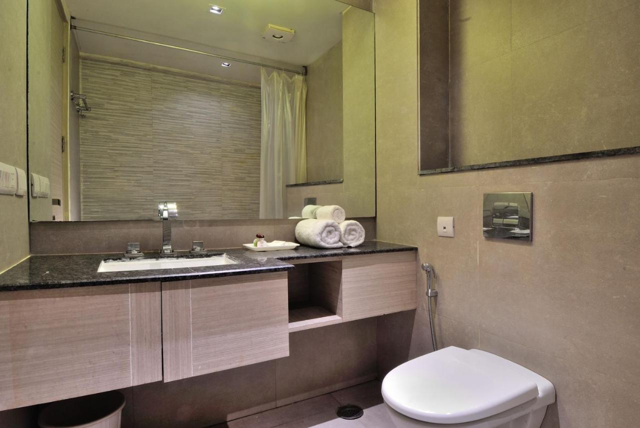Hotel Royal Grand - Opposite Axis Bank East Patel Nagar Nueva Delhi Exterior foto
